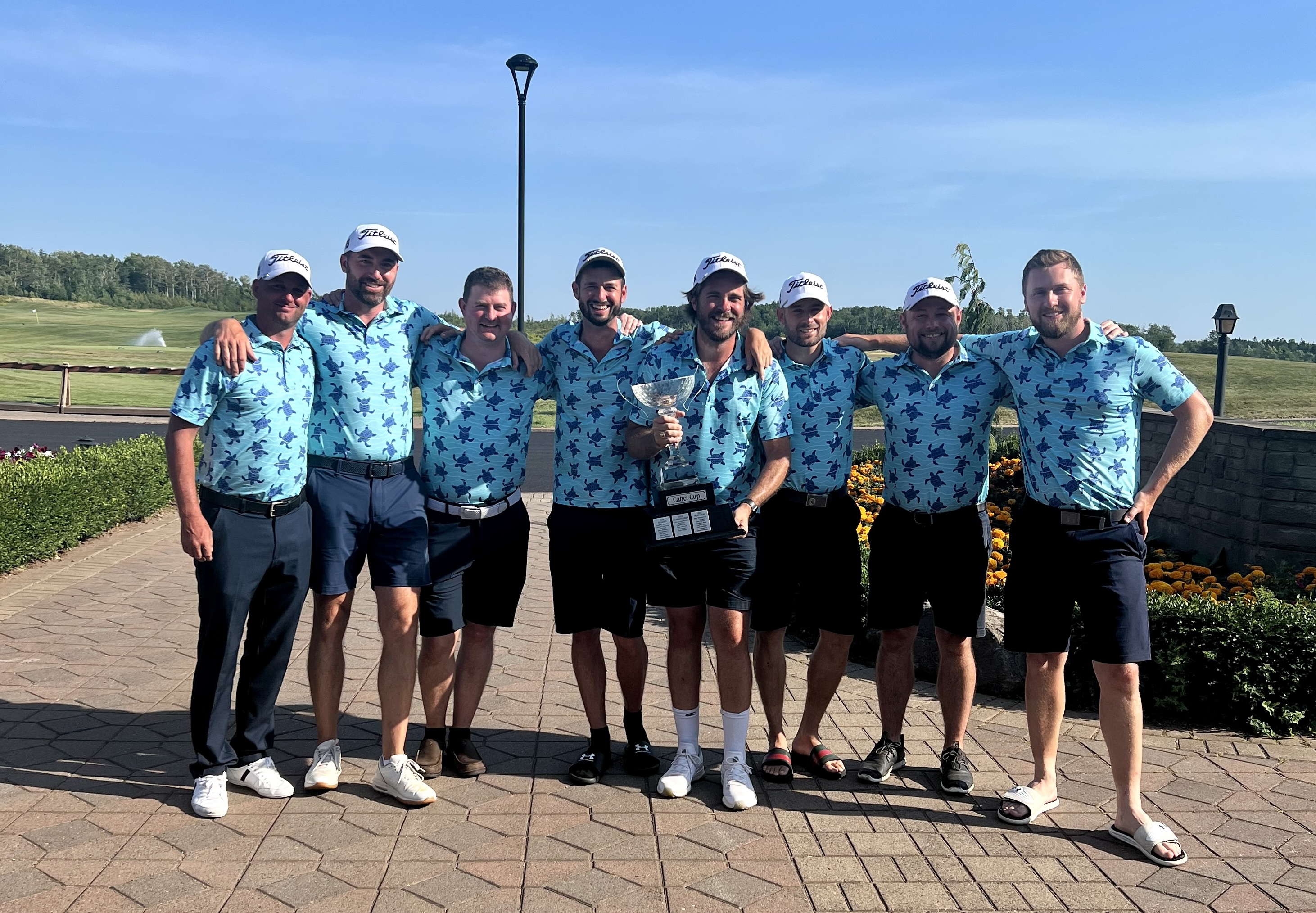The winning Turtles team